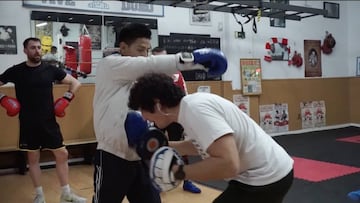 Esquivas rotativas y ganchos al cuerpo en el boxeo