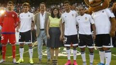 Kempes ejerció ayer de gran anfitrión con los nuevos fichajes