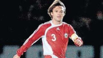 <b>V. ASTAFJEVS</b>. Es el eje del mediocampo letón, un jugador trabajador.