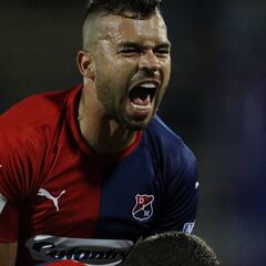 Medellín expone buen fútbol y derrota a Patriotas en el Atanasio