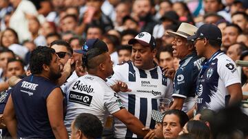 Afición de Monterrey.