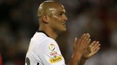 Suazo: "El 'Coto' Sierra me deja jugar donde soy más peligroso"