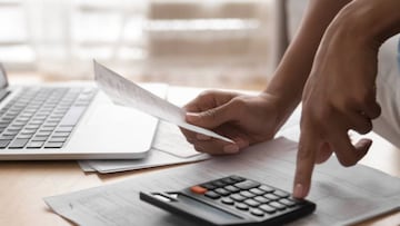 La temporada de impuestos 2024 comienza el 29 de enero y termina el 15 de abril. Te explicamos cómo saber cuánto debes pagar al IRS.