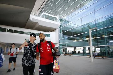 Rostros llenos de sonrisas. Así se veía la Selección al llegar al aeropuerto de Seul para el amistoso ante Corea del Sur este martes. Selfies y autógrafos.