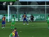 Histórico: ¡arquero del Cornellá le tapó dos penales al Barça!