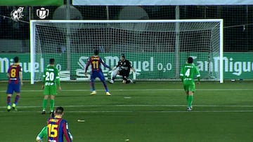 Histórico: ¡arquero del Cornellá le tapó dos penales al Barça!