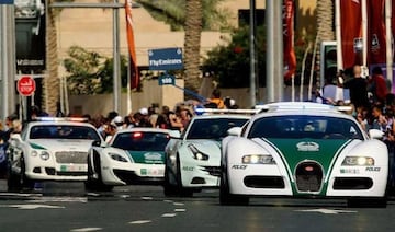 Bugattis, Maseratis o Mercedes, los supercoches de Polic&iacute;a