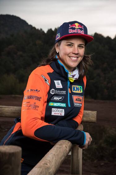 Laia Sanz, la reina del desierto quiere seguir haciendo historia