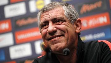 Fernando Santos, en una rueda de prensa.