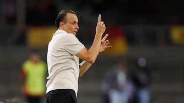 Alejandro Restrepo durante un partido de Deportivo Pereira por Copa Libertadores.