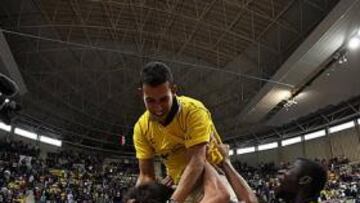 <b>VISTO BUENO. </b>Los jugadores del Canarias jugarán la Liga Endesa.