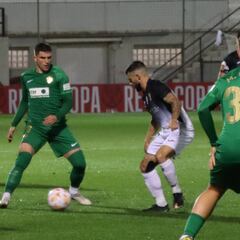 El Elche tira la Copa ante un Ceuta superior