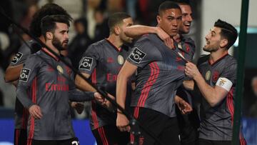 El Benfica gana a domicilio con gol de Vinicius y sigue líder