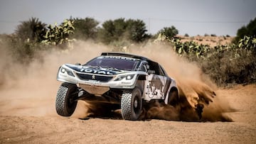 Carlos Sainz está teniendo un duro Rally de Marruecos.