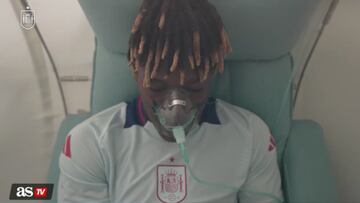 Los futbolistas pasan por tres máquinas para estar a pleno rendimiento.