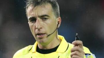 El colegiado David Fernández Borbalán.