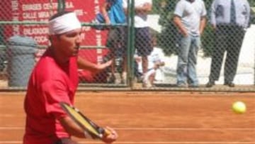 El ex tenista que aspira a ser presidente de la Federación