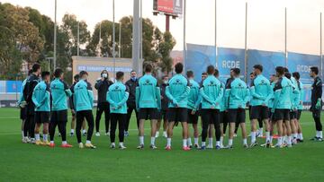 El contacto directo de Campuzano, negativo pero baja ante el Girona