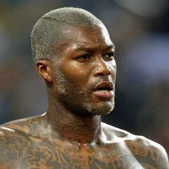 Djibril Cissé cuelga las botas a los 35 años de edad