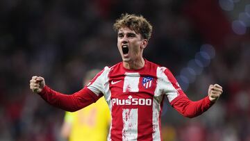 MADRID, SPAIN - OCTOBER 19: Antoine Griezmann of Atletico Madrid celebrates after scoring their side's second goal during the UEFA Champions League group B match between Atletico Madrid and Liverpool FC at Wanda Metropolitano on October 19, 2021 in Madrid, Spain. (Photo by Angel Martinez/Getty Images)