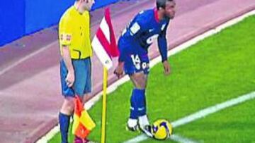 Momento en el que se prepara el saque de esquina