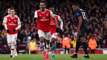 El Arsenal de Arteta toma aire con un doblete de Aubameyang