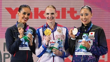 Ona Carbonell, Svetlana Romashina y Yukiko Inui.