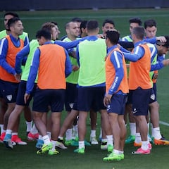 Sporting y Málaga juegan otra final por la permanencia