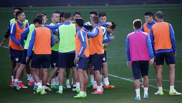 El Málaga llega a Gijón para jugar un partido ante un rival directo por evitar el descenso.