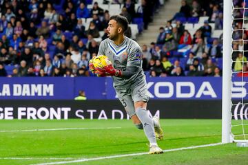 En la portería ha destacado Pacheco con tres apariciones en el once. El meta del Espanyol dejó siete veces la portería a cero en esta primera vuelta y además, ha parado dos penaltis, ambos ante el Albacete.
