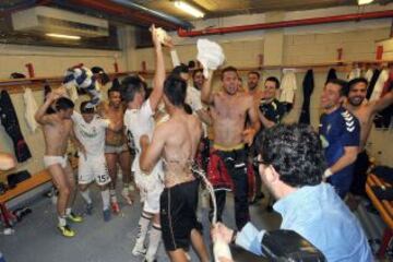 Los jugadores del Albacete en el vestuario.