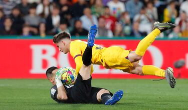 Was Gavi eligible to play for Barcelona in their LaLiga win at Elche?