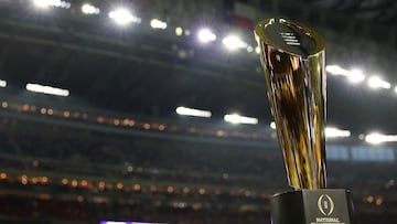 It took some doing, but the CFP’s board appears to have finally given college football fans what they want, an expanded tournament with a new format.