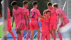 Latasa celebra con sus compa&ntilde;eros su gol al Red Bull en las semifinales de la Youth League.