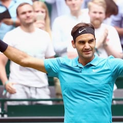 Victoria agónica de Federer para mantener el número uno