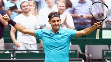 Victoria ag¨®nica de Federer para mantener el n¨²mero uno
