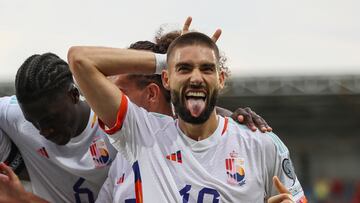 Baku (Azerbaijan), 09/09/2023.- Yannick Carrasco of Belgium (R) celebrates scoring the 1-0 with teammates during the UEFA European qualifying Group F soccer match between Azerbaijan and Belgium on Dinamo Arena in Baku, Azerbaijan, 09 September 2023. (Azerbaiyán, Bélgica) EFE/EPA/ROMAN ISMAYILOV
