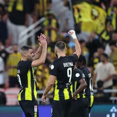 Benzema, de villano a héroe