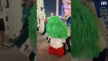 ¡Fiesta total! Mexicanos y saudís pusieron el ambiente en Doha