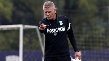 Paulo Autuori habla en conferencia de prensa sobre el clásico entre Nacional y Medellín.