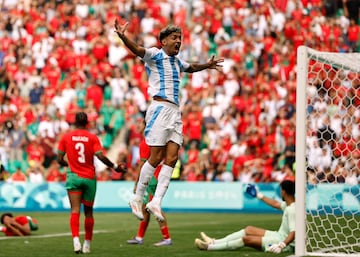 Minuto 106 de partido. El jugador de Argentina, Cristian Medina celebra el tanto del empate, 2-2, con Marruecos.