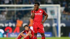 Soccer Football - Bundesliga - VfL Bochum v Arminia Bielefeld - Ruhrstadion, Bochum, Germany - May 6, 2022  Arminia Bielefeld&#039;s George Bello looks dejected after the match REUTERS/Thilo Schmuelgen DFL REGULATIONS PROHIBIT ANY USE OF PHOTOGRAPHS AS IM