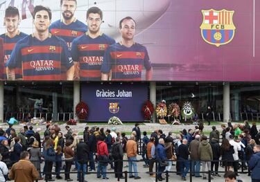 A Clasico with Cruyff's memory all-pervading