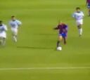 Este golazo de Ronaldo por el Barça cumple 25 años: ¡impresionante corrida!