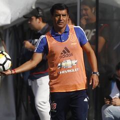 Heller confirma cerrada lucha para ser DT azul y agrega a Valencia como candidato