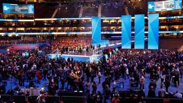 Asistir al Super Bowl implica un gasto enorme y pagar una habitación de hotel resulta costoso, por lo cual la opción es alquilar espacios vía páginas web.