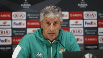 Quique Setién en rueda de prensa.