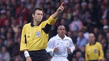 <B>EL ÁRBITRO DE LA NOVENA</B>. Urs Meier dirigió la final de 2002 en Glasgow ante el Bayer Leverkusen, donde el Real Madrid conquistó la Novena Copa de Europa.