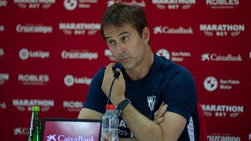 Lopetegui: "Entrenar al Sevilla ya es bastante motivación"