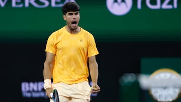 INDIAN WELLS (United States), 10/03/2026.- Carlos Alcaraz of Spain reacts after winning match point against Arthur Rinderknech of France during the men's singles match on day 6 of the BNP Paribas Open tennis tournament in Indian Wells, California, USA, 09 March 2026. (Tenis, Francia, España) EFE/EPA/JOHN G. MABANGLO